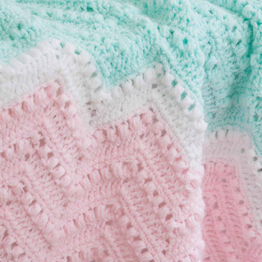 Clustered Chevron Blanket