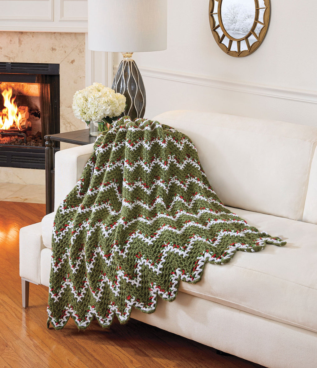 Holly Berry Ripple Throw