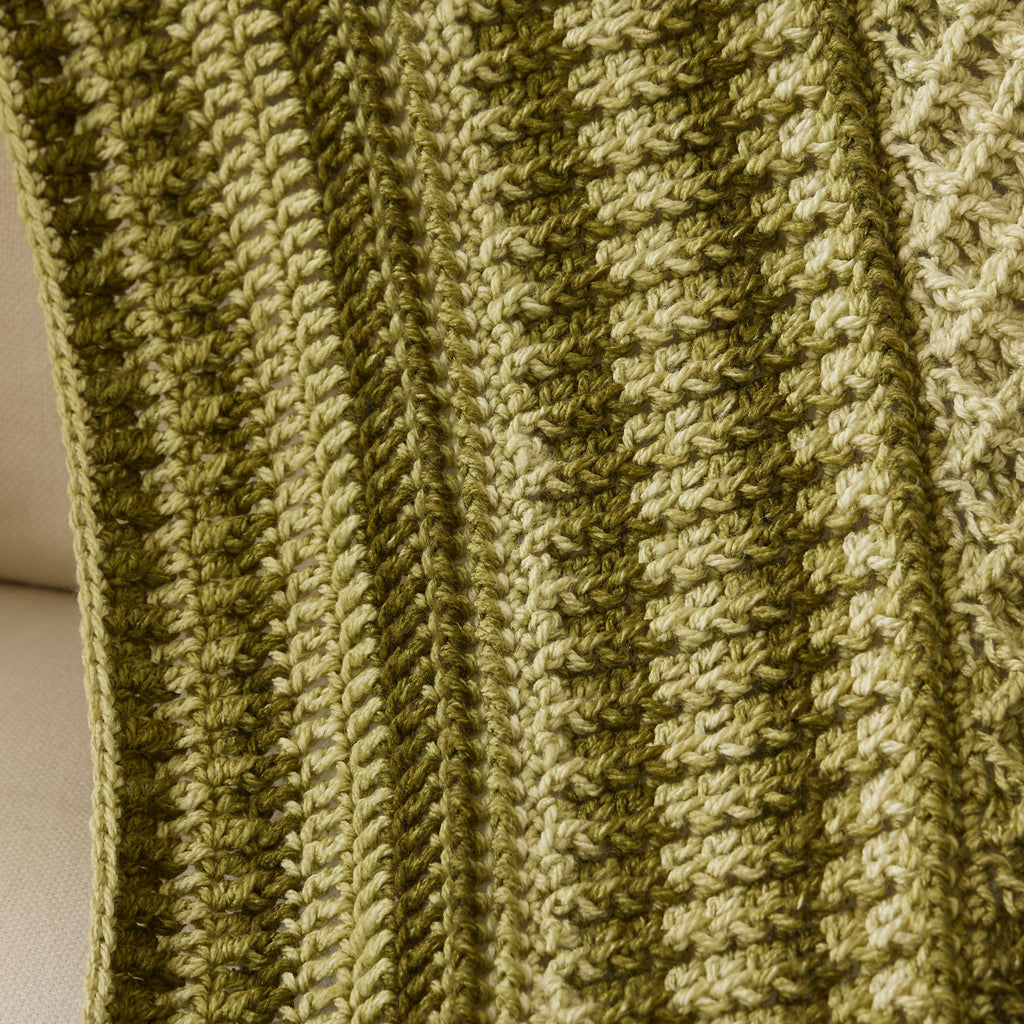 Unique Vibrato Crochet Throw