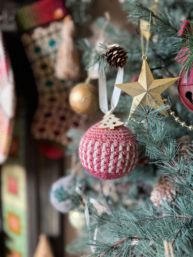 Yuletide Mosaic Ornaments